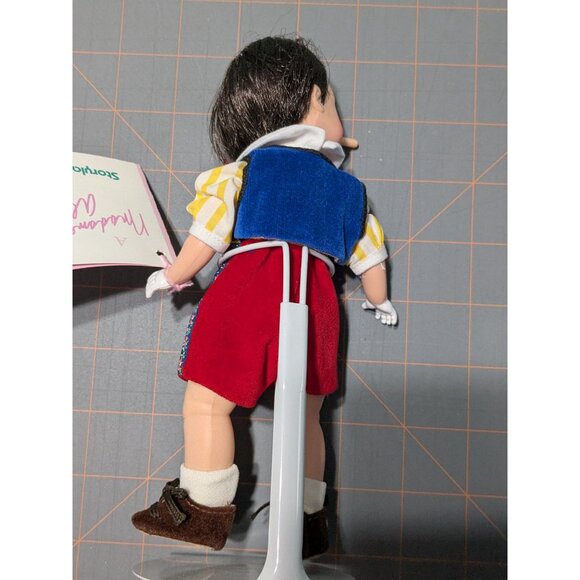 Madame Alexander Pinocchio Doll 8" Red Bow tie Disney Stand Original Box - Picture 8 of 12